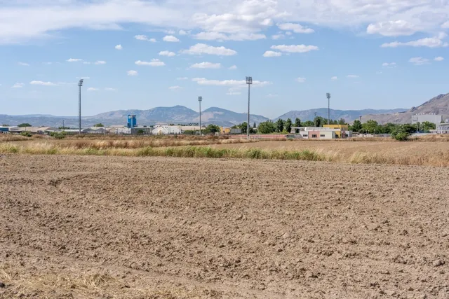 PARCELA EN SANTA FE (GRANADA). 123.000 € — 17