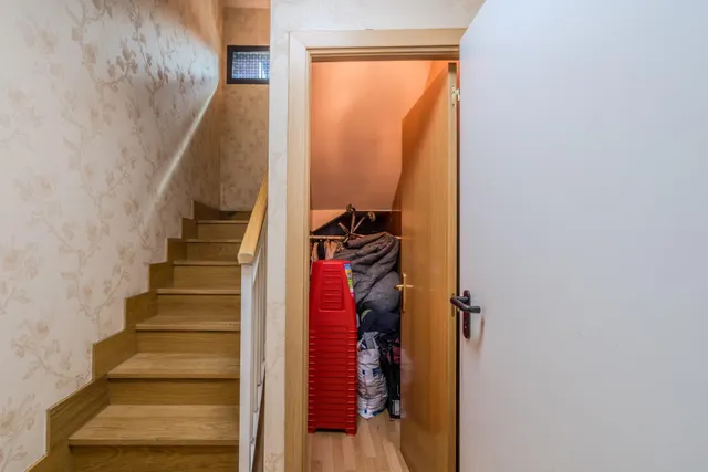 Precioso chalet adosado de cinco dormitorios y tres baños en el PAU de Carabanchel — 19