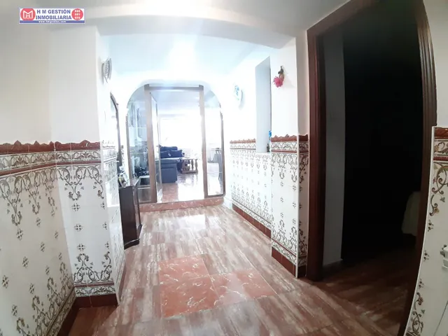 CASA COMPLETAMENTE REFORMADA JUNTO A AVDA PABLO IGLESIAS — 24