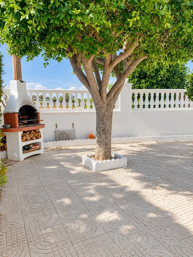 Tu rincón de sol en la mata: bungalow recién reformado con amplio jardín orientado al sur y a solo 450 metros de la playa — 45