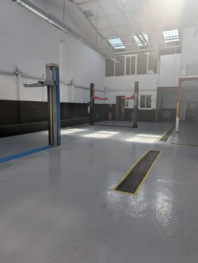 NAVE INDUSTRIAL EN MAGNÍFICO ESTADO CON LICENCIA E INSTALACI - foto 5