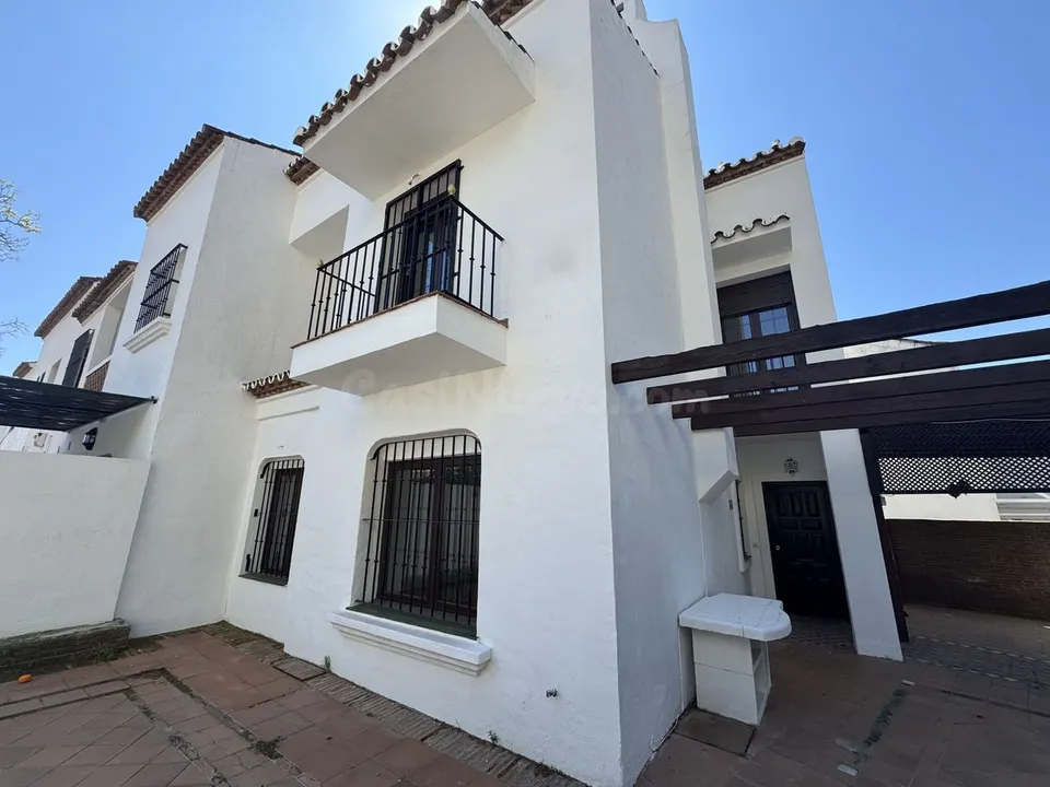 Adosado 7 habitaciones 255m² en venta - Marbella