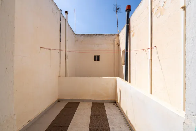 Se Vende Casa de Dos Plantas en Retamar Centro — 14