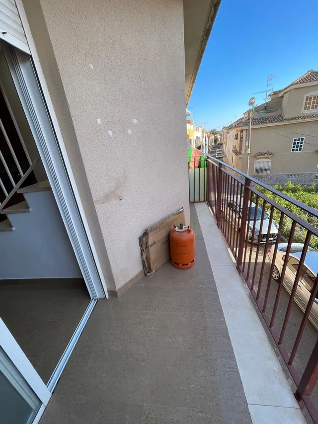 Coqueto apartamento con vistas al mar — 17