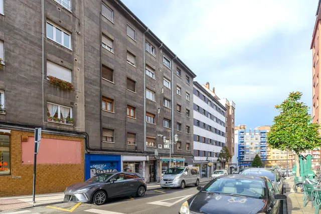 Piso en venta para inversión | Alta rentabilidad demostrable — 23