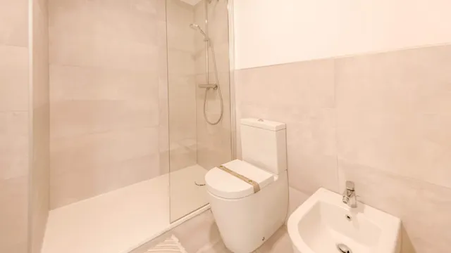 Piso El Higuerón , Fuengirola — 34