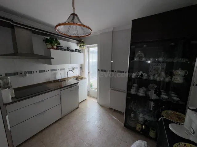 VENTA: Amplio y Luminoso Piso en el Centro de Ponferrada