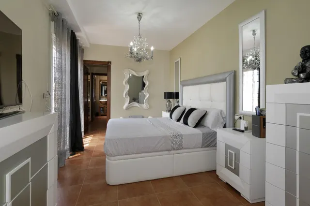 Espectacular casa con piscina a 15 minutos de la playa — 11