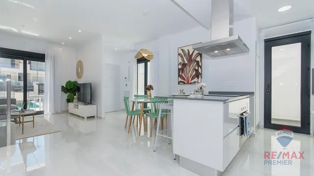 ¡Chalet individual nuevo a la venta en Vistabella Golf Orihuela! — 21