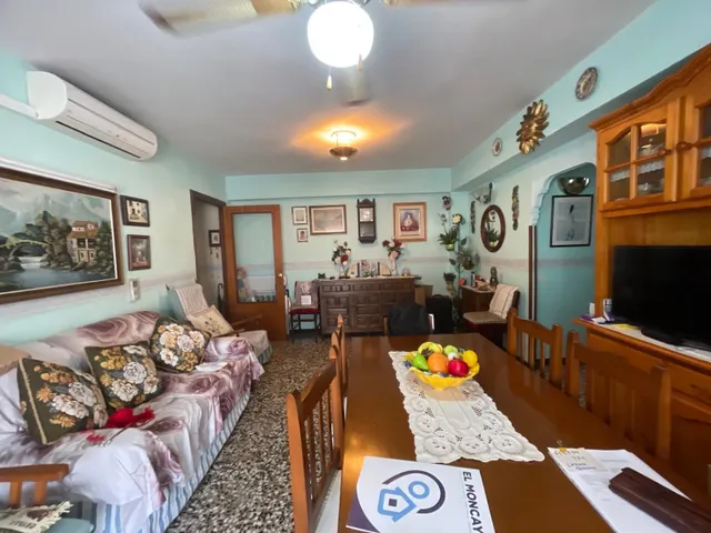 Apartamento de esquina, totalmente exterior y con terraza cerrada en Guardamar del Segura — 6