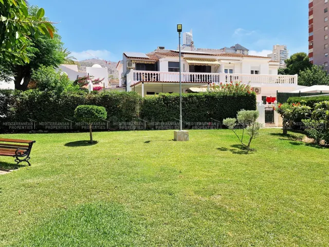 Chalet en Playa Levante — 2