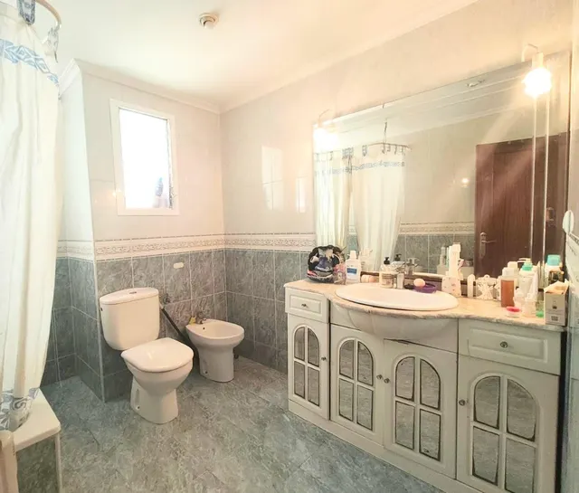 Venta de piso amplio y luminoso en san antonio, junto al colegio salesianos – Valencia — 10