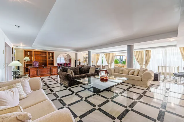 Chalet 9 habitaciones 735m² en venta - Costa Del Sol — 7