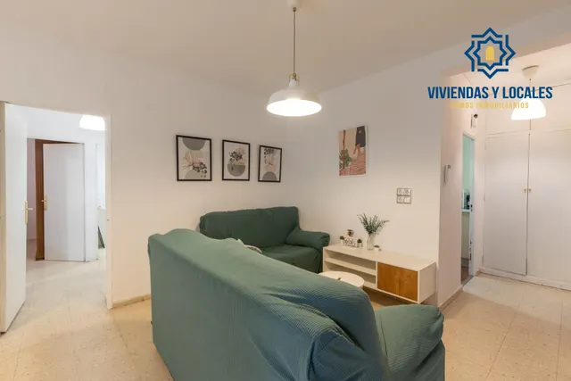 Piso ideal para inversión con alta rentabilidad junto a facultades de  Cartuja en Granada — 29