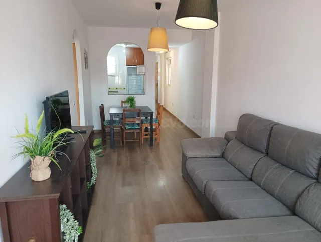 Amplia apartamento con parking en 200m de la playa del cura — 2