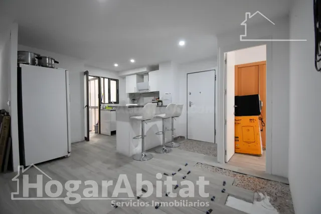 ¡REFORMADO A ESTRENAR! IMPECABLE, AMPLIO Y EXTERIOR CON BALCÓN — 2