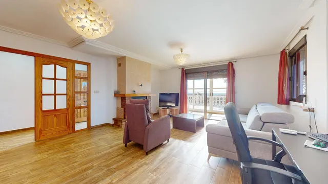 UNICA Y EXCLUSIVA VIVIENDA — 50