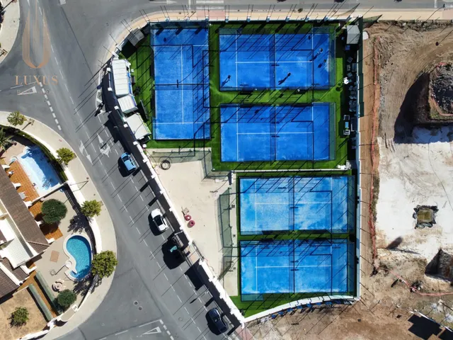 Villa en una sola planta con privacidad y bonitas vistas — 41