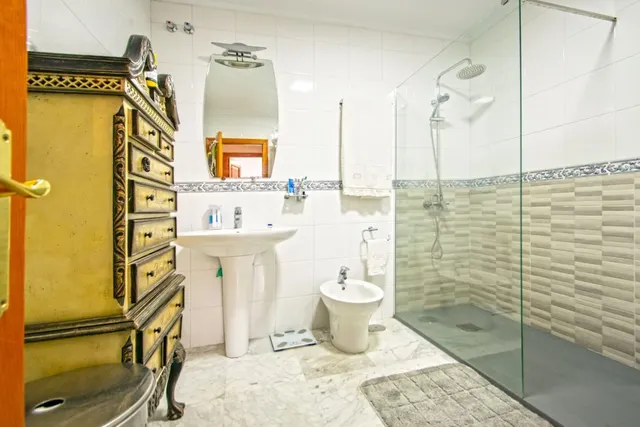 Estupenda vivienda en San José de La Rinconada con patio y azotea!!! — 16