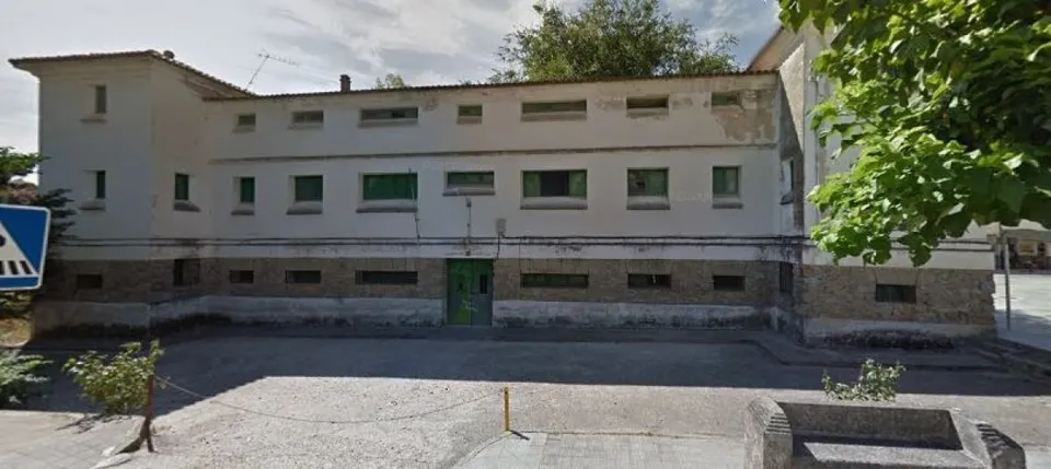 Urbis te ofrece Edificio en Baños de Montemayor (Cáceres)