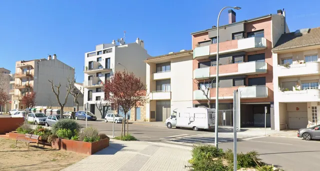 Fantástico terreno en venta en la zona alta del barrio de Set Camins!!! — 2