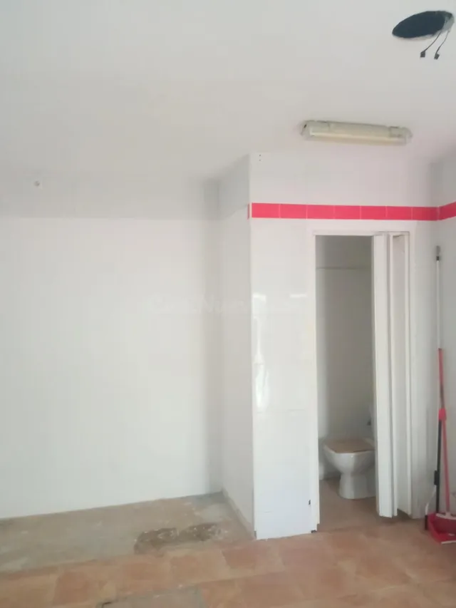 Local comercial 30m² en alquiler - López de Gomara
