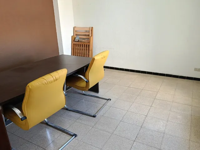 Piso céntrico en Castellón con gran potencial de reforma — 6