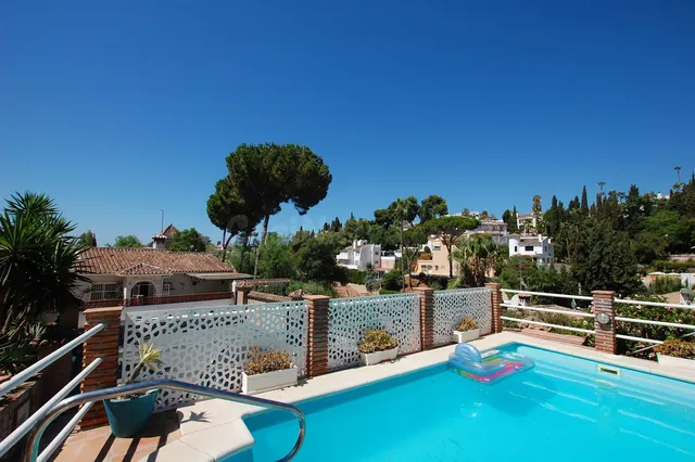 Chalet 5 habitaciones 257m² en venta - Riviera del sol — 4