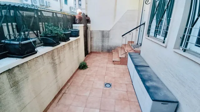 Estupendo triplex en zona campo de futbol — 34