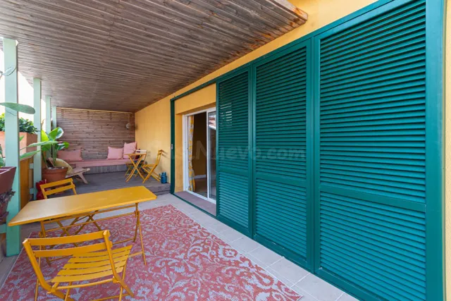Exclusivo Ático reformado con amplia terraza en el Corazón d - foto 2
