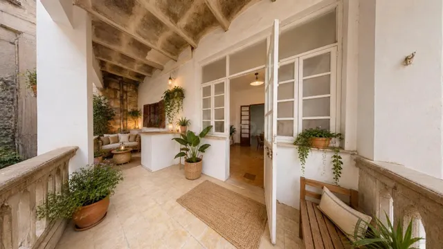 Amplia vivienda con carácter en la histórica Calle Sant Jaum - foto 2