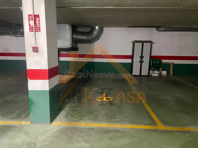 ¡Olvídate de buscar aparcamiento! Plaza de garaje de 14m2 út