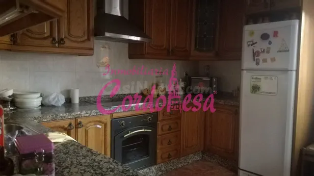 ESTUPENDA CASA JUNTO A ZOCO — 4