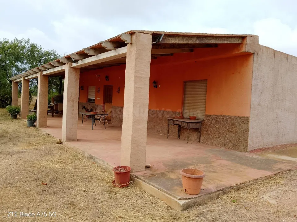 Finca rústica 4 habitaciones 230m² en venta - La Magdalena