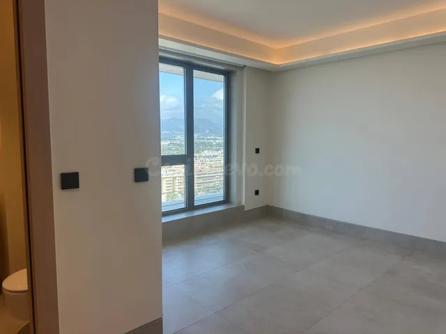 Exclusivo Apartamento de Lujo de 4 Dormitorios en Málaga Towers Vision | Vistas Infinitas al Mar Mediterráneo, Primera Linea de Playa — 19