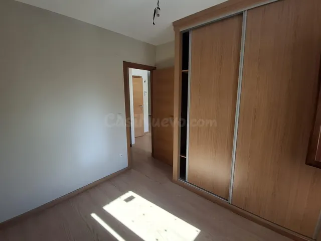 Piso a estrenar de 1 dormitorio con ascensor en el centro de Ribadeo – Cerca de las playas — 5