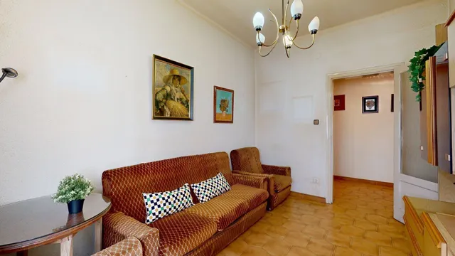 ¡Junto a Puerta del Carmen! Piso luminoso de 76 m2 con gran potencial para reformar — 22