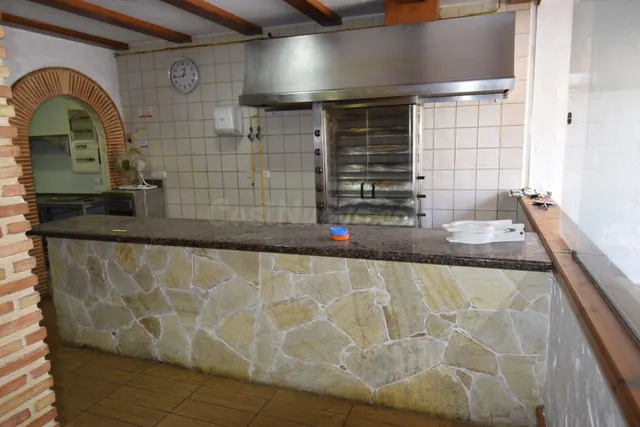 Local comercial 95m² en venta - Pueblo - foto 5