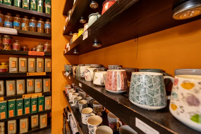 SE TRASPASA TIENDA ESPECIALIZADA EN TÉ, CAFÉ Y CHOCOLATE — 20