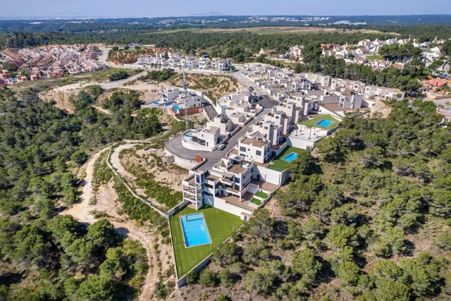 OBRA NUEVA! BUGALOW EN SAN MIGUEL DE SALINAS. 2 DORM. 2 BAÑOS. PISCINA+GARAJE. — 43