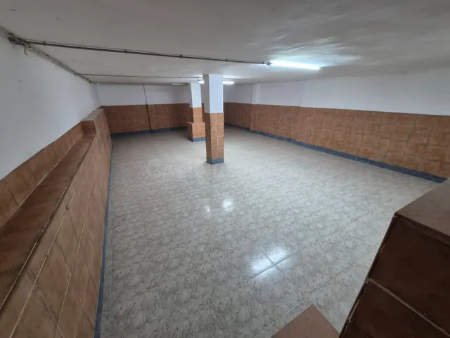 Local Comercial  - Oportunidad Única — 5