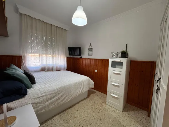 VIVIENDA CON PATIO, GARAJE Y COCINA EXTERIOR EN ZONA RESIDENCIAL — 15