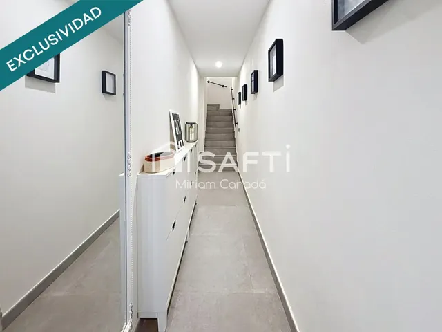 Casa de pueblo reformada con alma y estilo — 13
