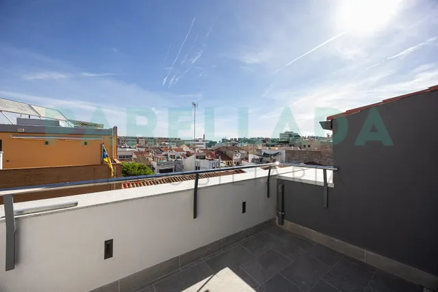 Ático dúplex nuevo en la zona de Pep Ventura — 30