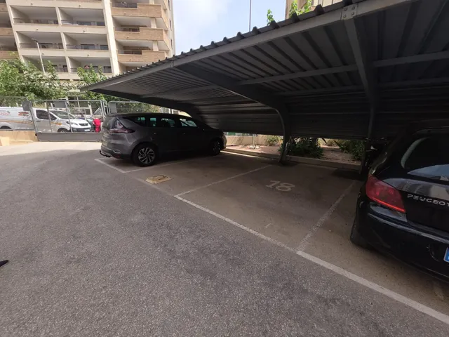 Piso de 1 dormitorio con plaza de garaje numerada — 20