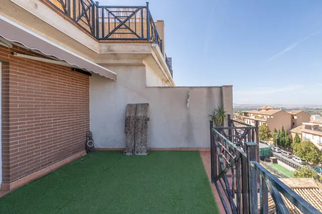 Venta de magnífico piso con amplia terraza - Monachil -- Granada — 18