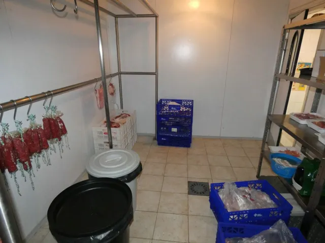 ++OPORTUNIDAD++LOCAL COMERCIAL EN VENTA ACTUALMENTE FUNCIONANDO COMO CARNICERIA+ — 11