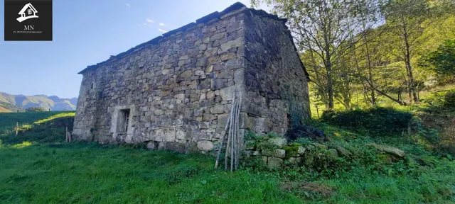 ¡OPORTUNIDAD ÚNICA EN SELAYA! Cabaña pasiega tradicional de  - foto 3