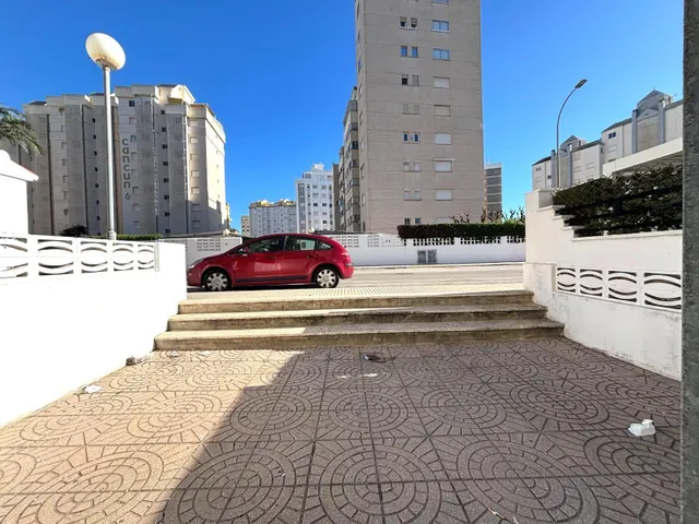 Local diáfano en la playa de Gandia calle Camp de Morvedre 5 — 4