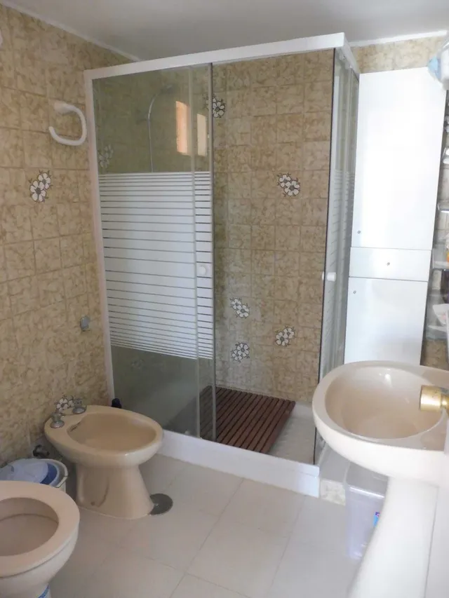 Villa grande con mucho potencial y vistas al mar zona Estupa Budista, Benalmádena — 45